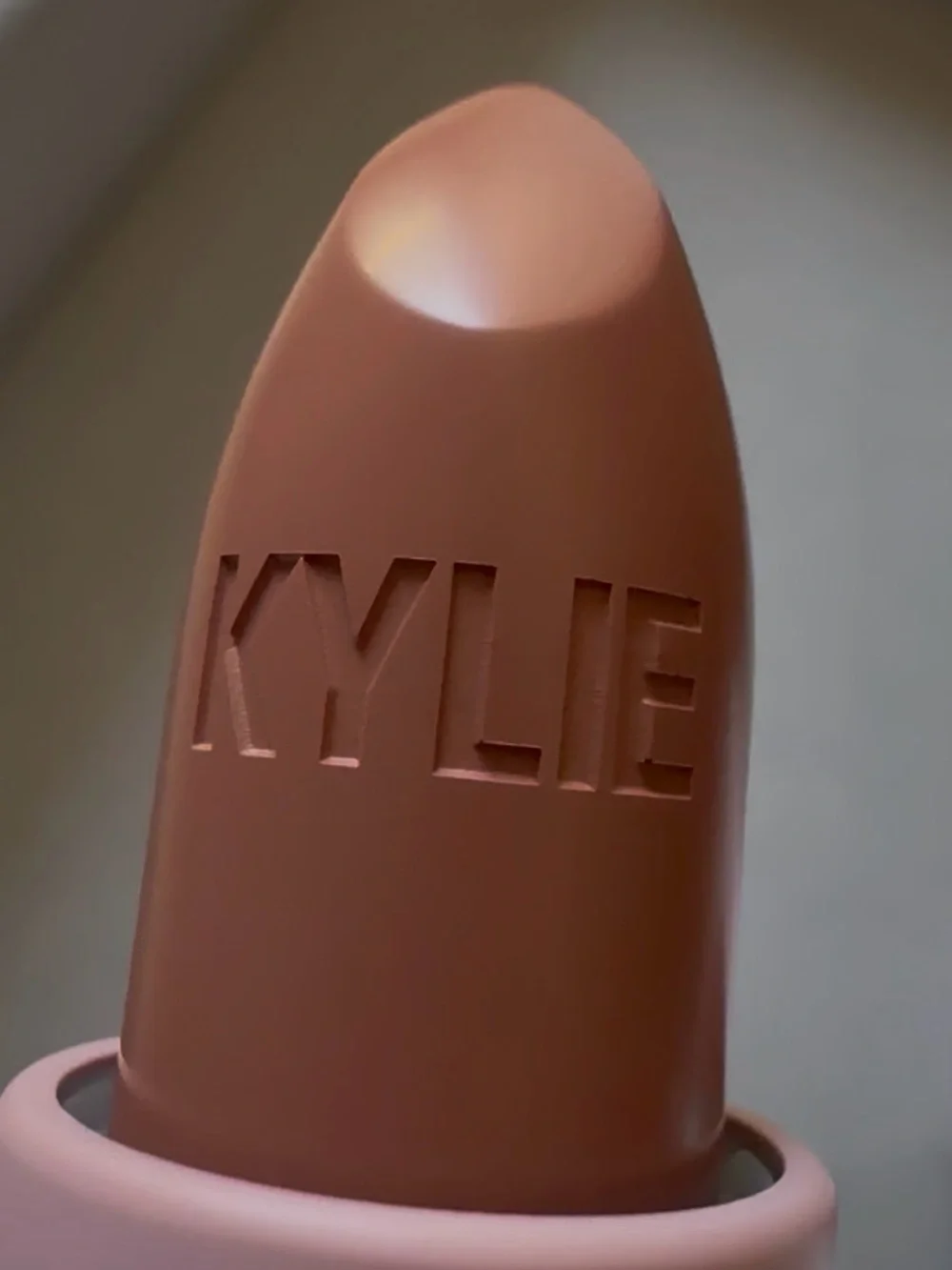 Kylie Jenner Crème Lipstick 613 If Looks Could Kill Nude Brown Women Makeup